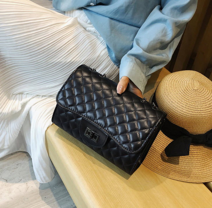 Стильна Fashion клатч-скринька на ланцюжку