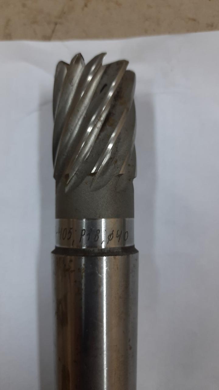Фреза кінцева к. хв. 31х40х175 z10 КМ4 Р18 (вн./зав.)