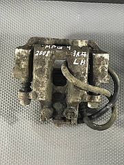 Суппорт гальмівний задній Mitsubishi Pajero Wagon III-IV 3-4 Мітсубіші Паджерро Вагон 3-4 2006-2019