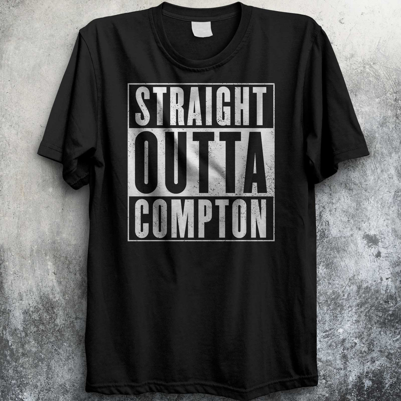 Мужская черная Футболка STRAIGHT OUTTA Compton