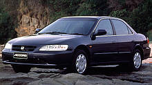 Лобове скло на HONDA ACCORD 1997-2000 р. в.