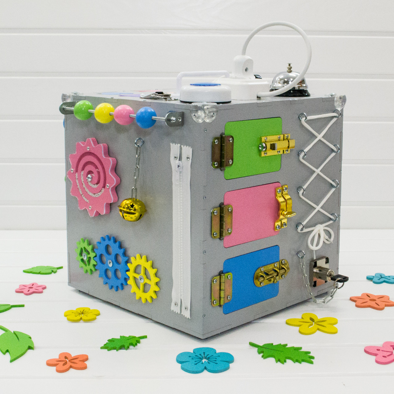 Busy cube store toy