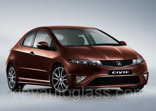 Лобове скло на HONDA CIVIC хетчбек 2006-11 р.в.