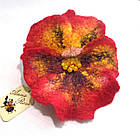 Повстяна брошка квітка ручної роботи "Червоні Анютіни Очки", фото 2