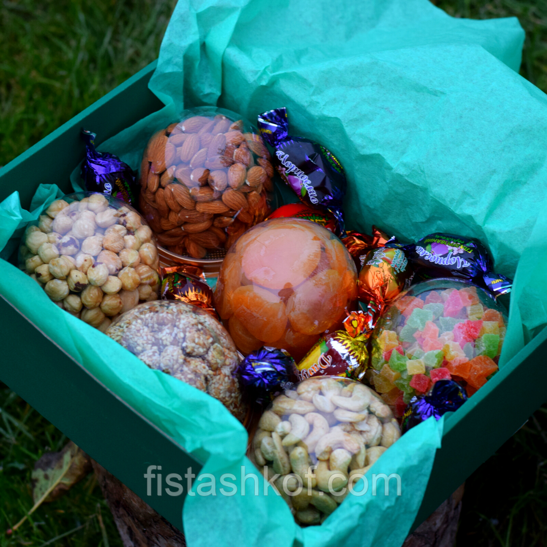 Подарунковий набір "Казка" 1,87 кг.