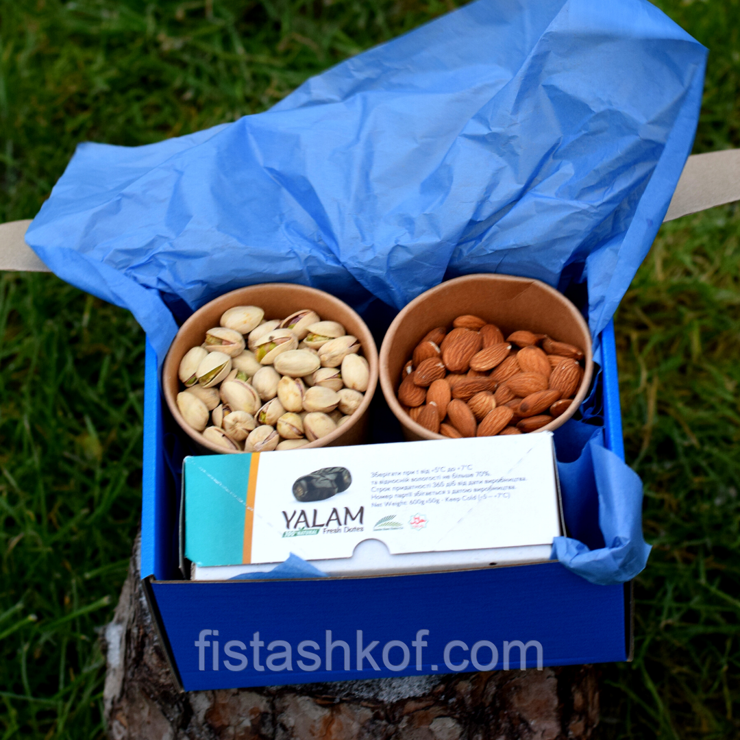 Подарунковий набір "Горіховий" 880г.