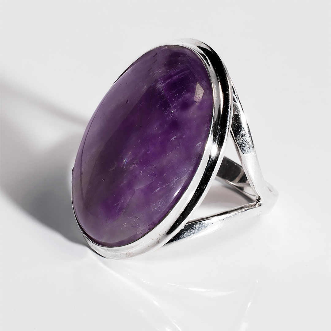 Срібне кільце з аметистом, 25*18 мм, 1605КА