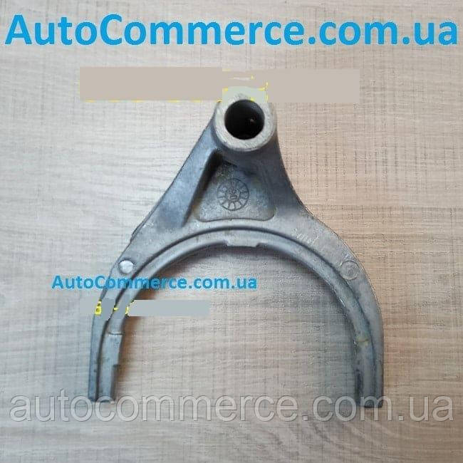 Вилка включения 5-й и задней передачи Foton 1043 (ФОТОН 1043 V=3,7) (ID ...