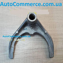 Вилка увімкнення 3-й і 4-й передачі Foton 1043 (ФОТОН 1043 V = 3,7)