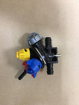 Форсунка потрійна кінцева до оприскувачі Агропласт