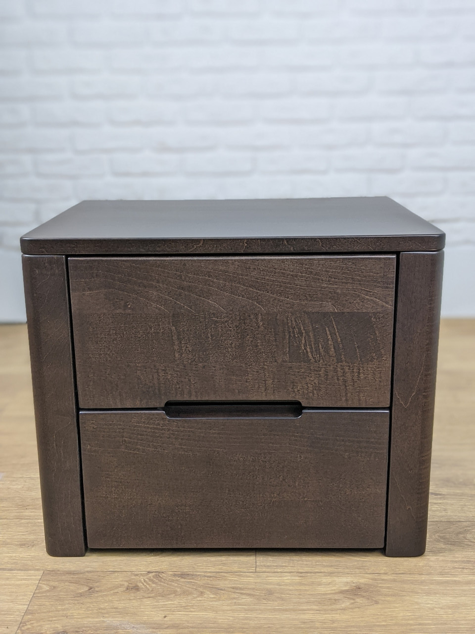 Прикроватная тумбочка "Орео" из дерева. Бесплатная доставка Прикроватная тумбочка "Орео" из дерева. Бесплатная доставка