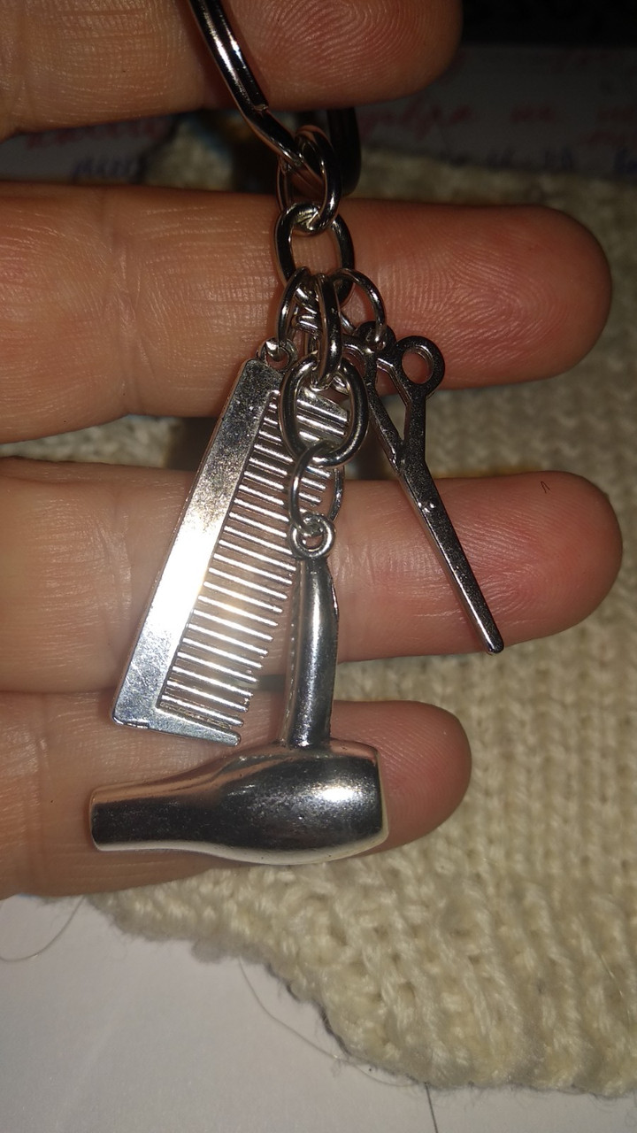 Брелок на ключи мастеру парикмахер стилист фен ножницы расческа металл - фото 2 - id-p1312463491