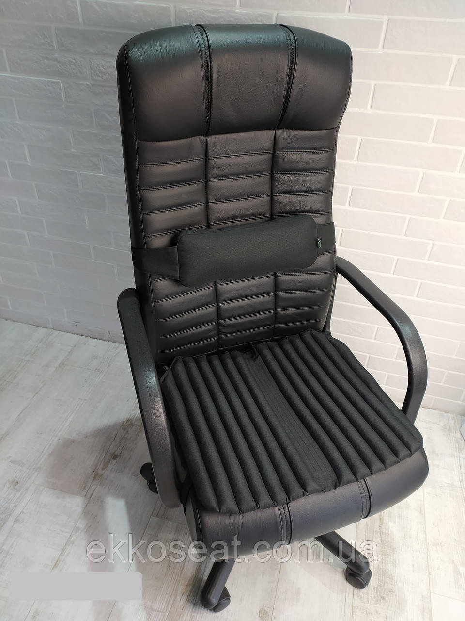 Ортопедичні подушки EKKOSEAT на офісне крісло керівника (КОМПЛЕКТ)