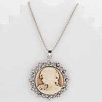 Кулон на Ланцюжку Камея в Стразах