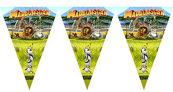 "Мадагаскар" - Вимпел Трикутники, 15 прапорців.