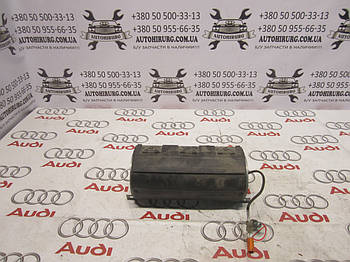 Подушка безпеки (AirBag у торпедо) AUDI A8 D2 (4D2880203)