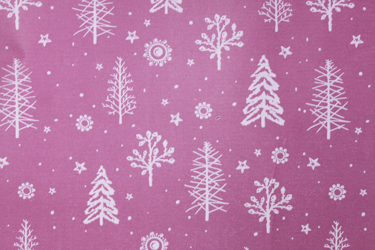 Подарунковий папір з новорічним малюнком ялинки 1м, фото 1