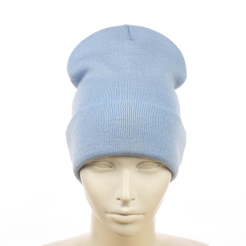 Молодежная шапка "лопата" світло-блакитний