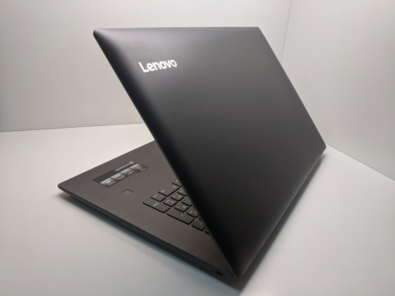 Ноутбук Lenovo IdeaPad V320-17IKB