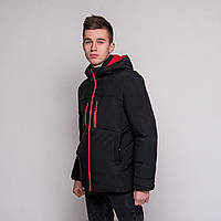 Чоловіча зимова куртка, чорного кольору.