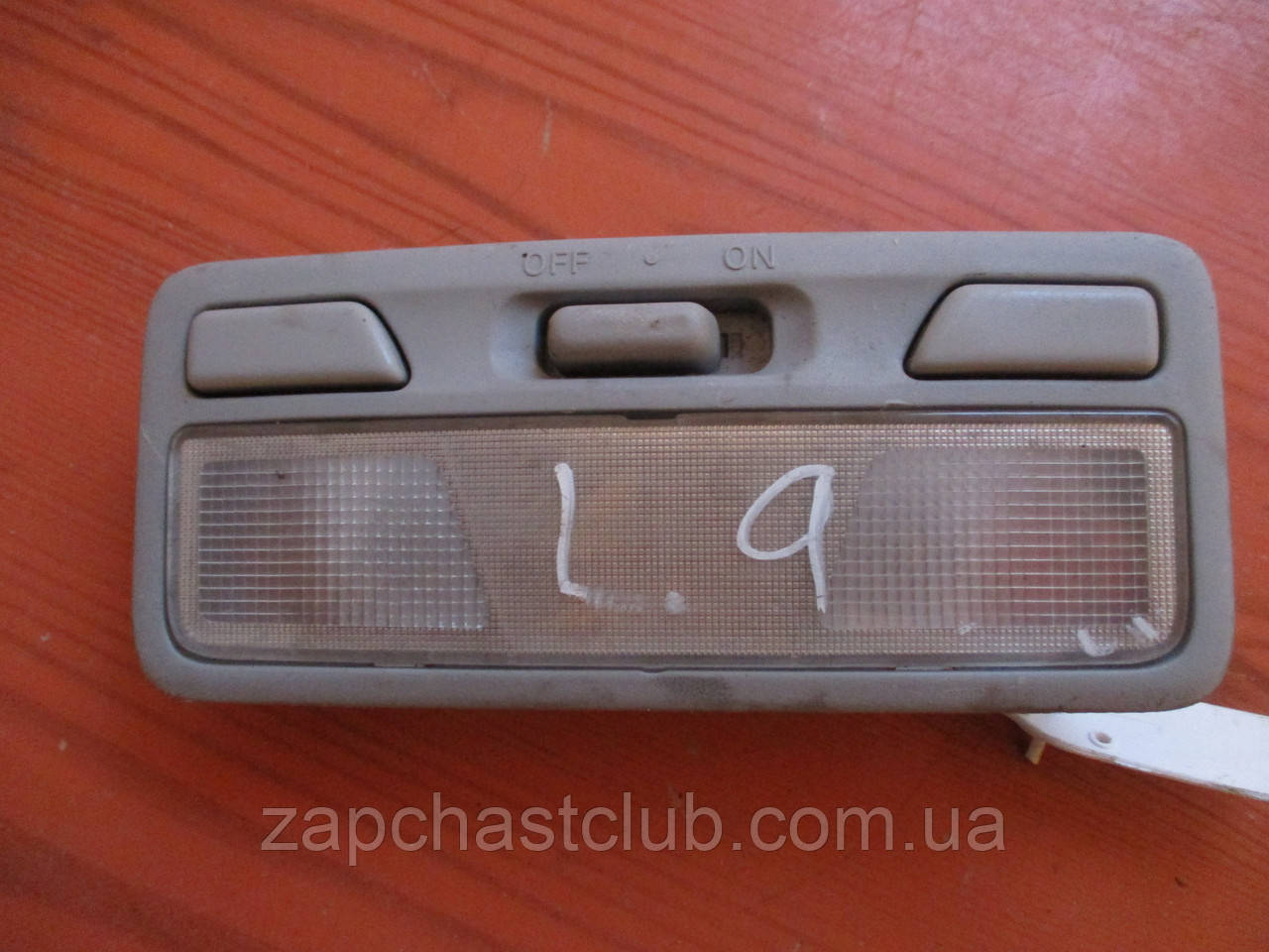 Плафон салону MR330450 (74078500) Lancer 9 Mitsubishi, фото 1