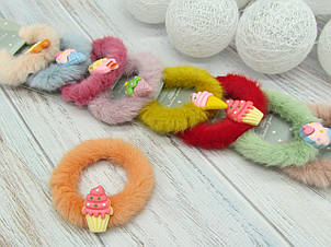 Гумки для волосся хутро Ø9 см новорічні 10 шт/уп.