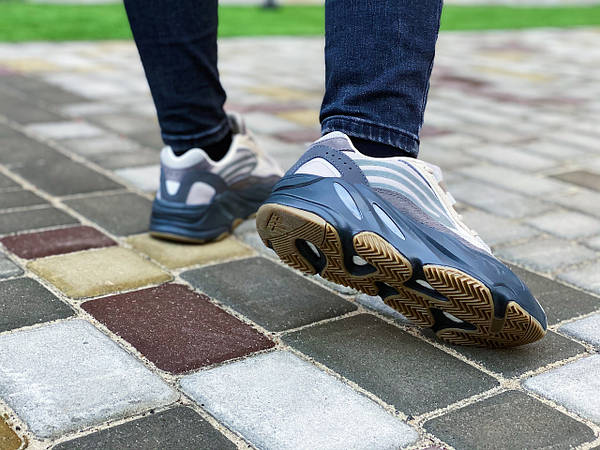 Adidas Yeezy 700 Boost Utility Black FV5304 36 37 38 5 Airpac .ua 1312988889
