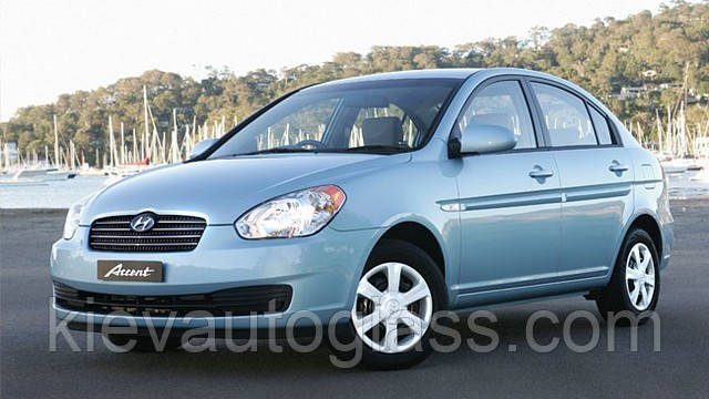Лобове скло на HYUNDAI ACCENT 2006-11 г., фото 1