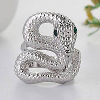 Сріблясте ювелірне кільце у формі змії із зеленим камінням вічками розмір 17
