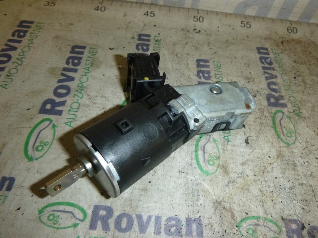 Замок зажигания Renault SANDERO 2 2013-2016 (Рено Сандеро 2 ...