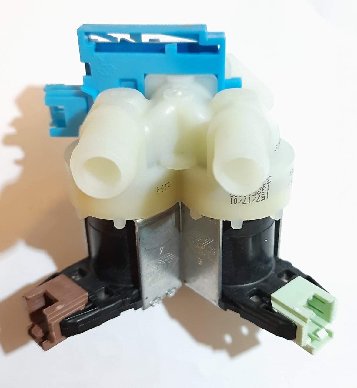 Клапан впускний Zanussi Занусі клапан набору води під фішку для пральної машини