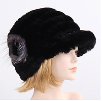 Кепки хутряні. Шапки з дашком з кролика рекс