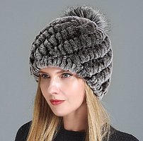 Сіра жіноча шапка з хутра кролика Рекс із бубоном пампоном із чорнобурки