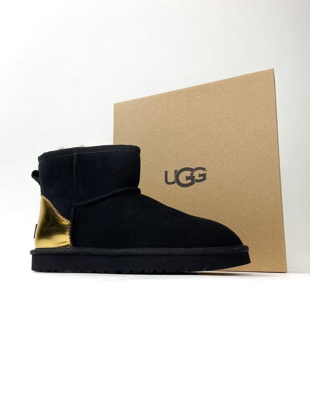 UGG Classic Mini UGG Classic Mini фото