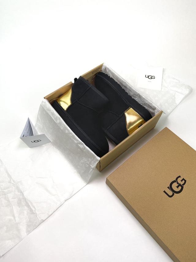 Купити Ugg Classic Mini Купити Ugg Classic Mini фото