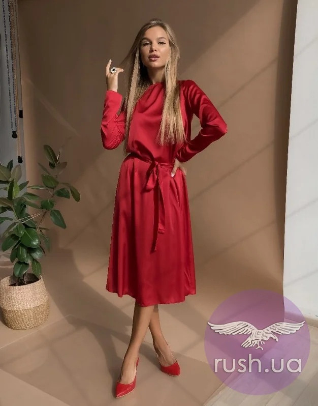 жіноче плаття шовкове класичне