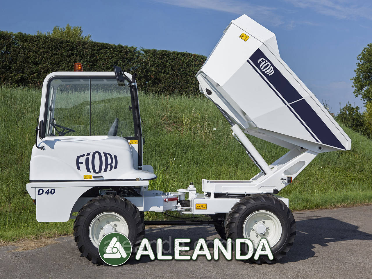 Новий міні-самоскид FIORI D 40