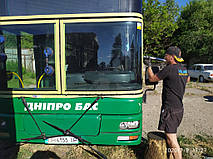 Производство и замена лобового стекла триплекс на автобусе MAN A21 NL313 CNG в Никополе (Украина). 8