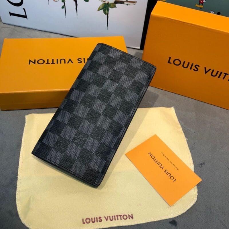 Чоловічий сірий Клатч Louis Vuitton