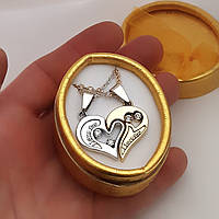 Подарок парню девушке "Парные кулоны для влюбленных - половинки сердца" цепочки цвет серебро золото в коробке