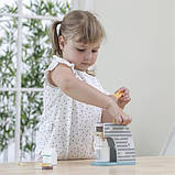 Іграшкова кавомашина PolarB з дерева (44018), фото 8