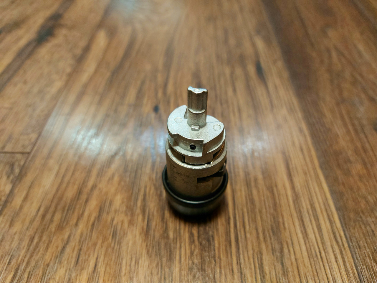 Купить Личинка (сердцевина) замок зажигания Audi 80 B4 (09.1991 - 01. ...