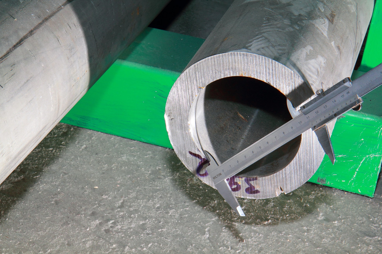 Труба неіржавка 63х4 мм без шва 12х18н10т і 08х18н10т,також 321 і 304 марок діаметр 63х (6-7-8), фото 1