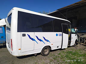 Производство и замена лобового стекла триплекс на автобусе Indcar Wing на шасси Mercedes-Benz Sprinter 616CDI в Никополе (Украина). 10