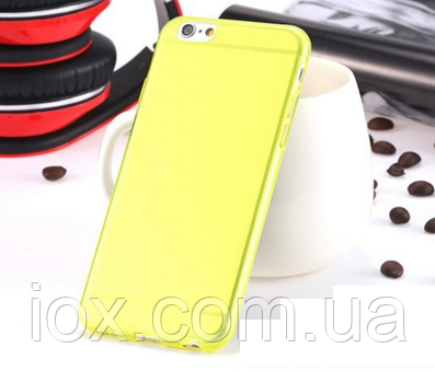 Жовтий пластиковий чохол для Iphone 6