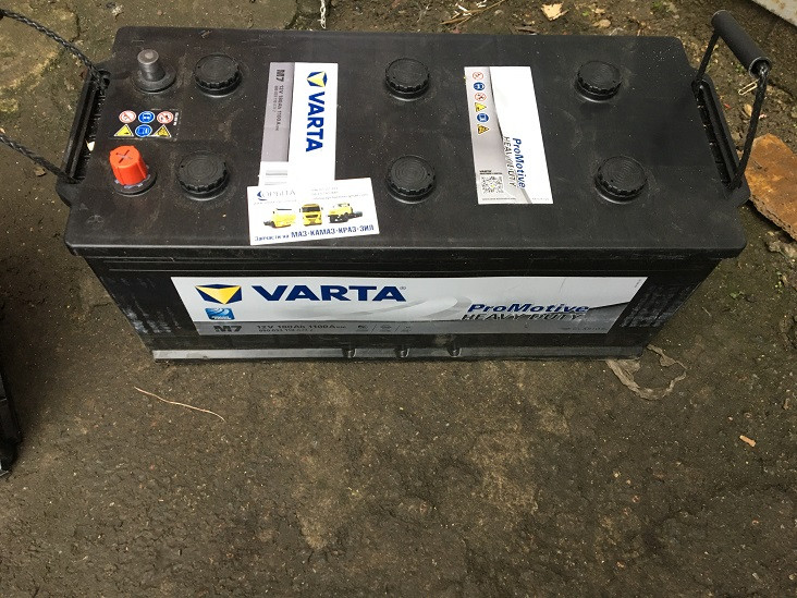 680 033 110 Аккумулятор 180Ah-12v VARTA PM Black(M7) (513x223x223),R,EN1100, фото 1