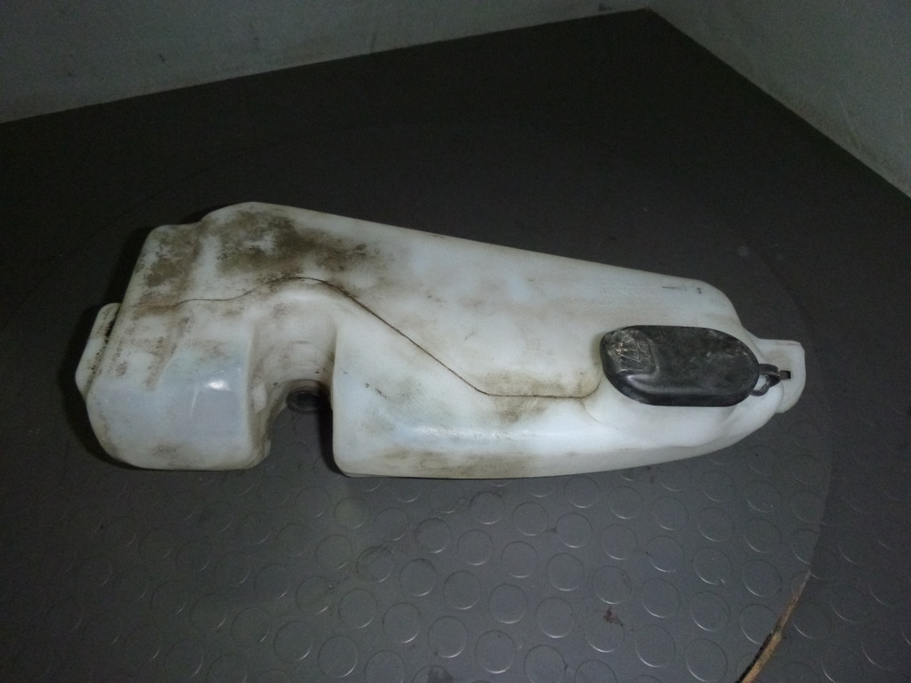 Бачок омывателя Renault SANDERO 2008-2014 (Рено Сандеро), 8200210002 ...
