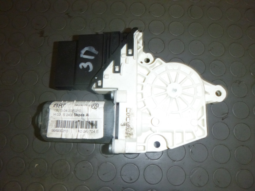 Моторчик Стеклоподъемника Заднего Правого Skoda OCTAVIA 2 A5 2004-2009 ...