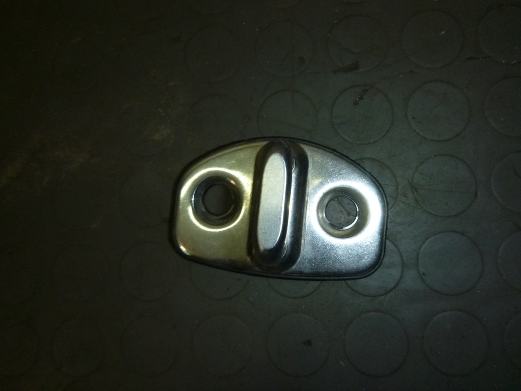 Петля замка двери Skoda OCTAVIA 2 A5 2009-2012 (Шкода Октавия а5 ...