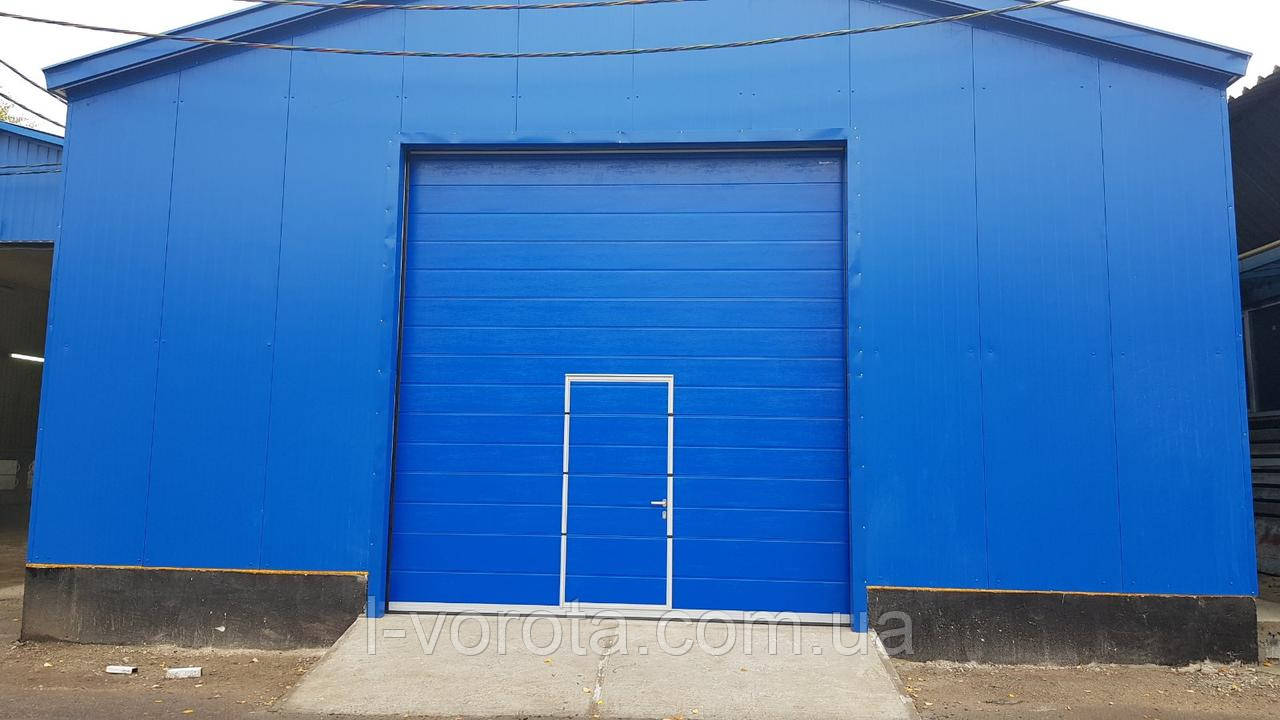 Промислові ворота з хвірткою